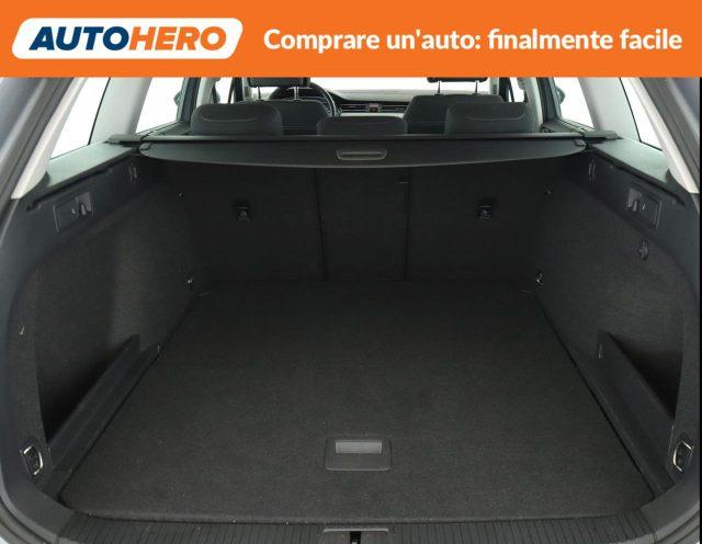 VOLKSWAGEN Passat Variant 2.0 TDI SCR EVO DSG Business