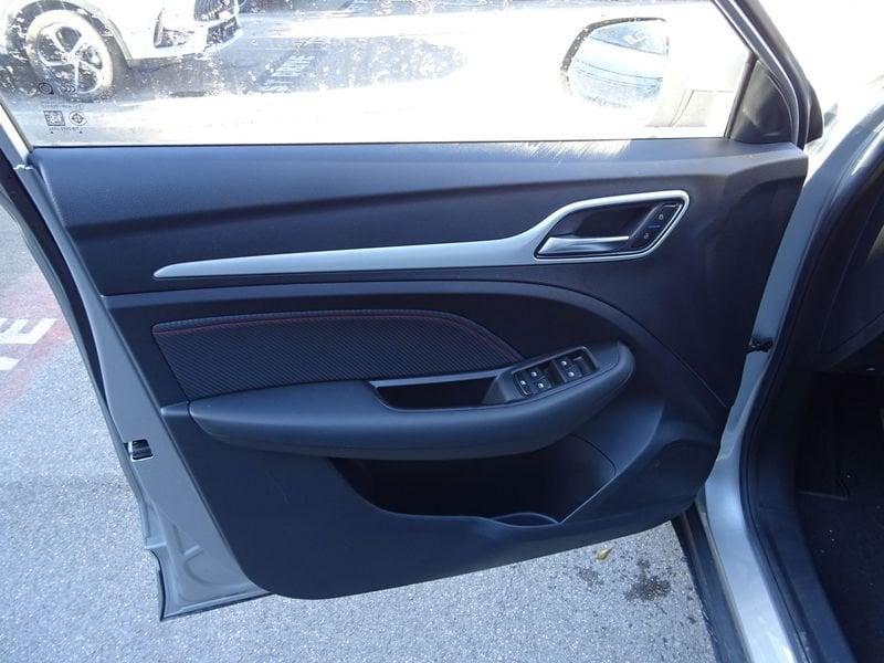 MG ZS 1.5 VTi-tech Luxury