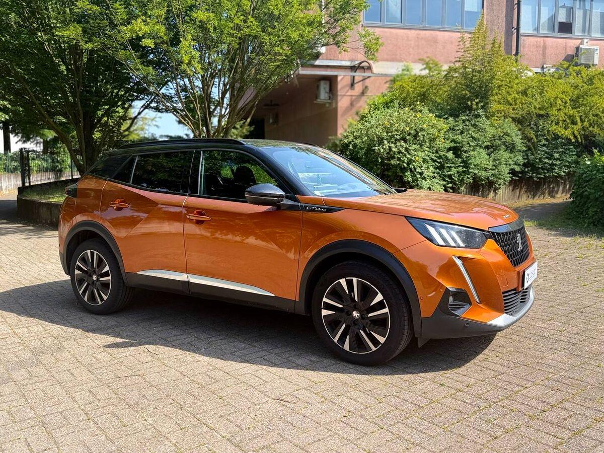 Peugeot 2008 1.5 bluehdi GT Line s&s 100cv