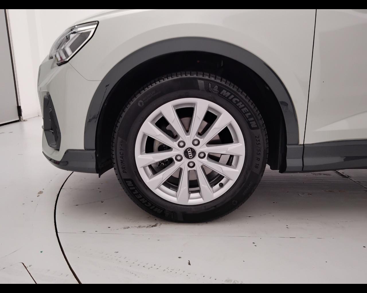 AUDI Q3 2019 Sportback - Q3 Sportback 35 1.5 tfsi mhev Business P