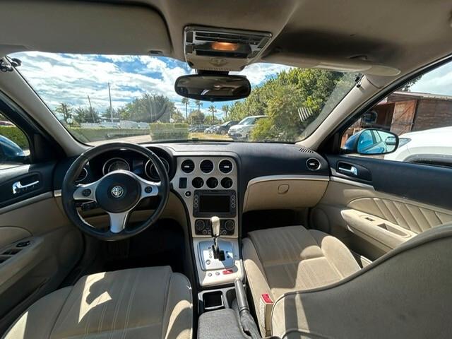 ALFA ROMEO 159 1.9 JTDm 16V Exclusive Q-Tronic