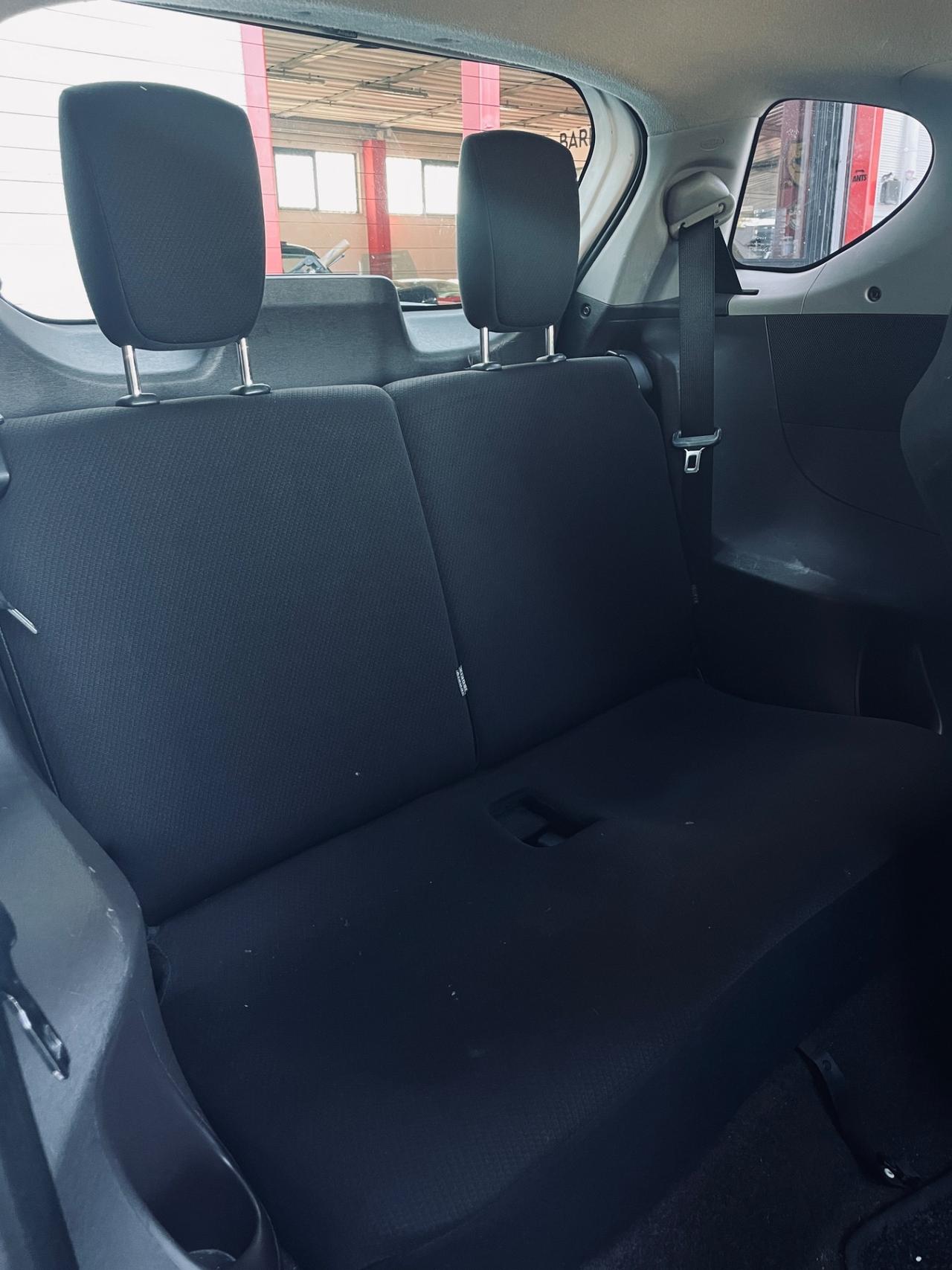 Toyota iQ 1.0