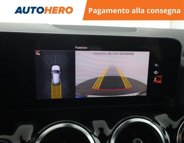 MERCEDES-BENZ GLA 180 d Automatic Premium