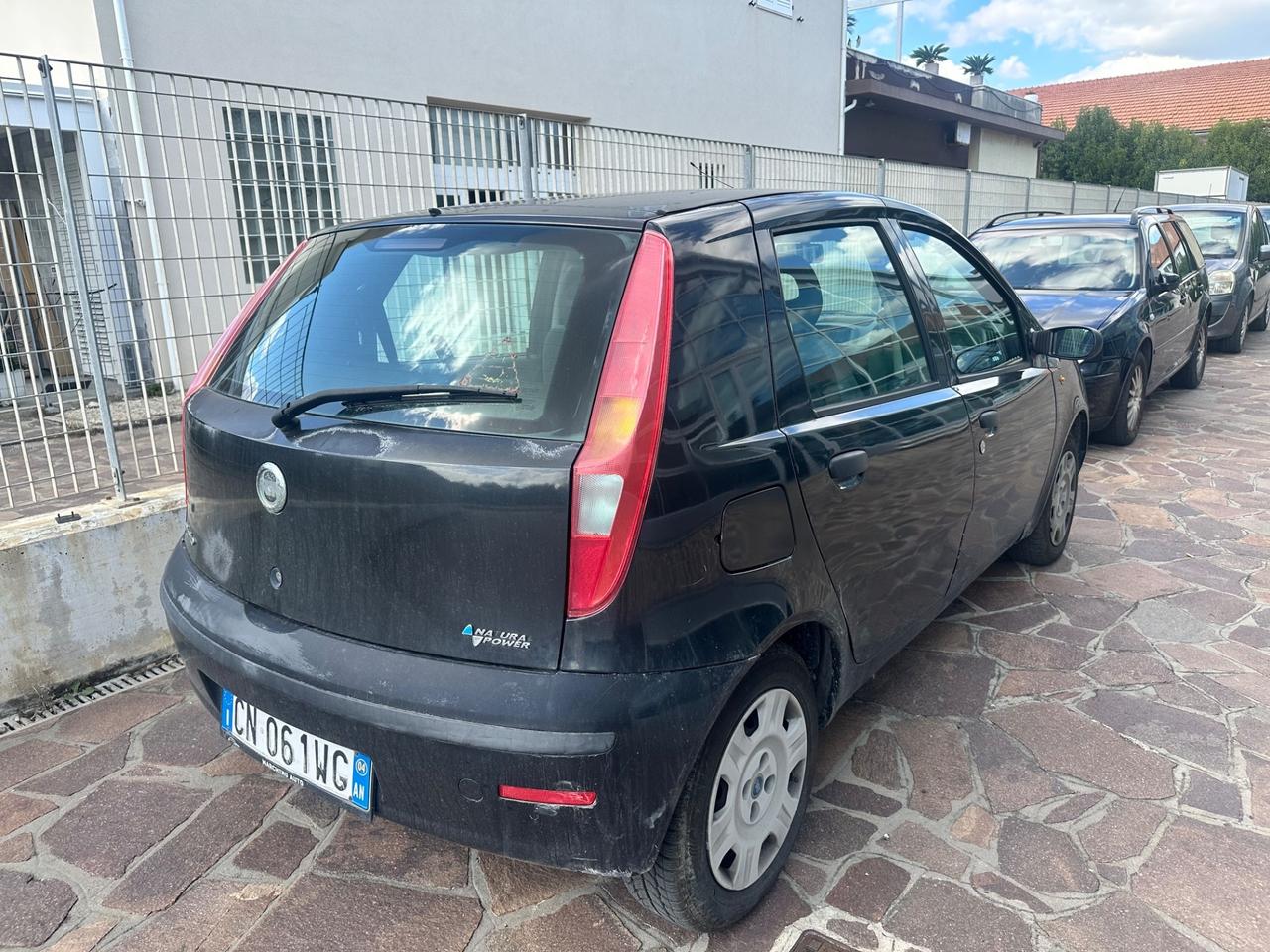 Fiat Punto 1.2 5 porte Active Natural Power