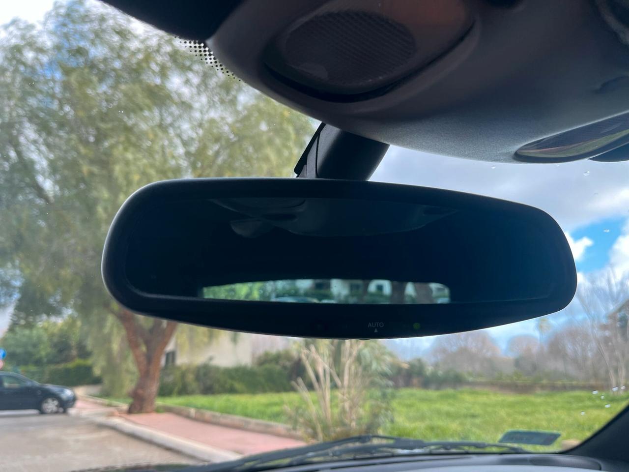 MAGNIFICA JAGUAR XKR CABRIO 363 CV - 8 CILINDRI - ASI - 125000 KM - DA VEDERE.