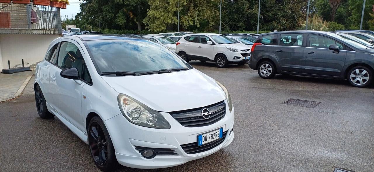 Opel Corsa 1.4 16V 3 porte Enjoy GPL