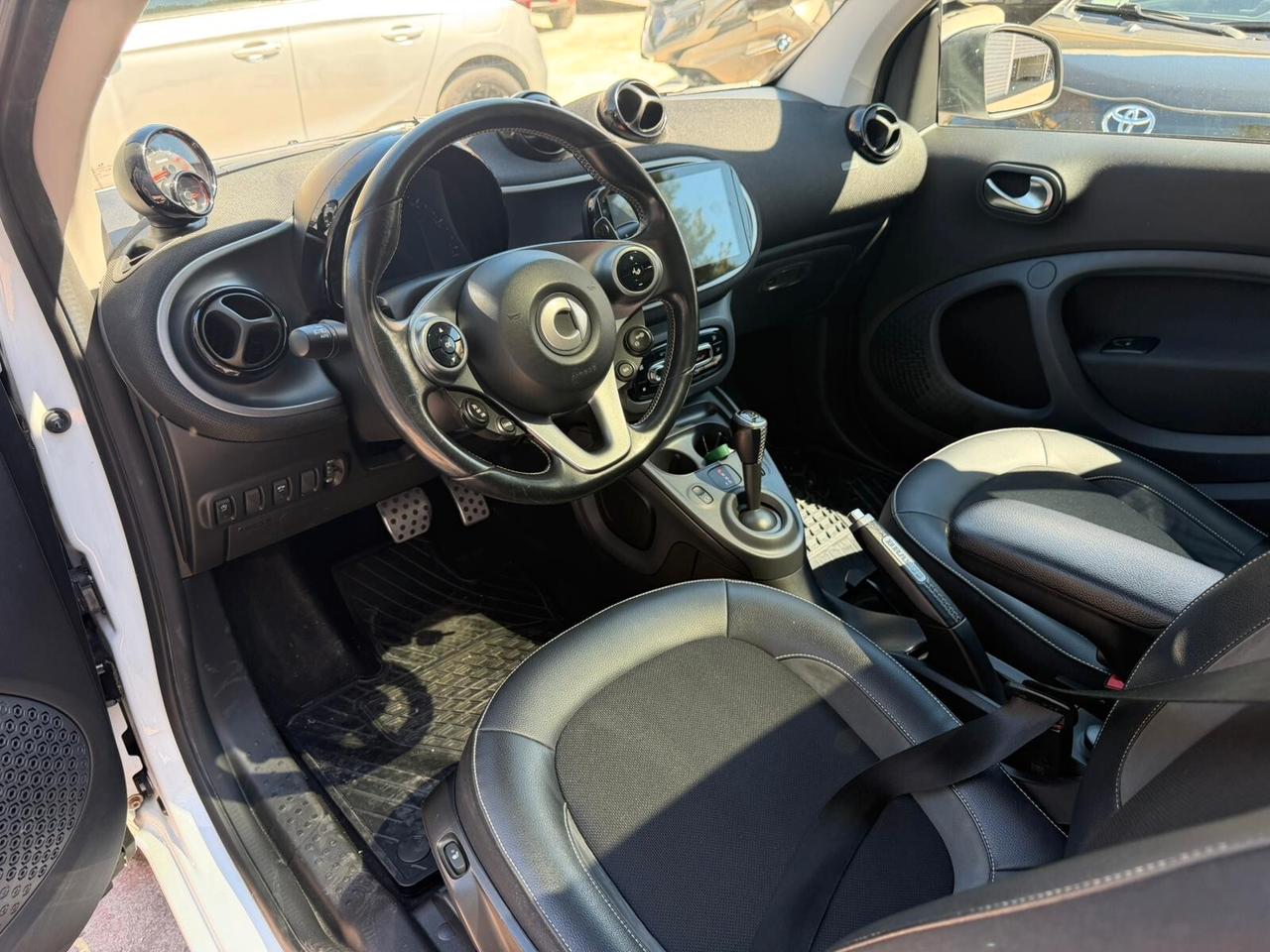 Smart ForTwo BRABUS 0.9 Turbo twinamic cabrio