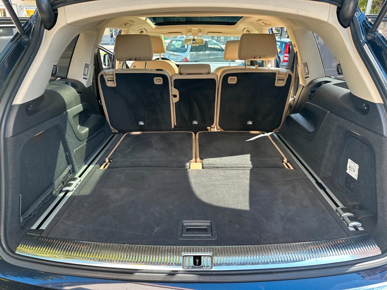 Audi Q7 4.2 V8 TDI quattro