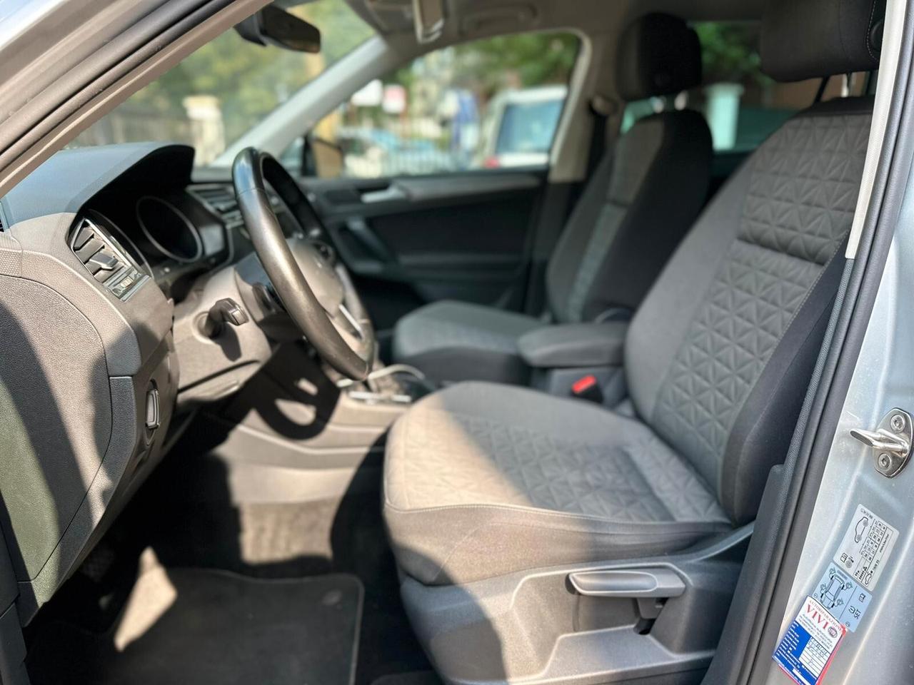 Volkswagen Tiguan 2.0 TDI 150 CV SCR DSG Elegance