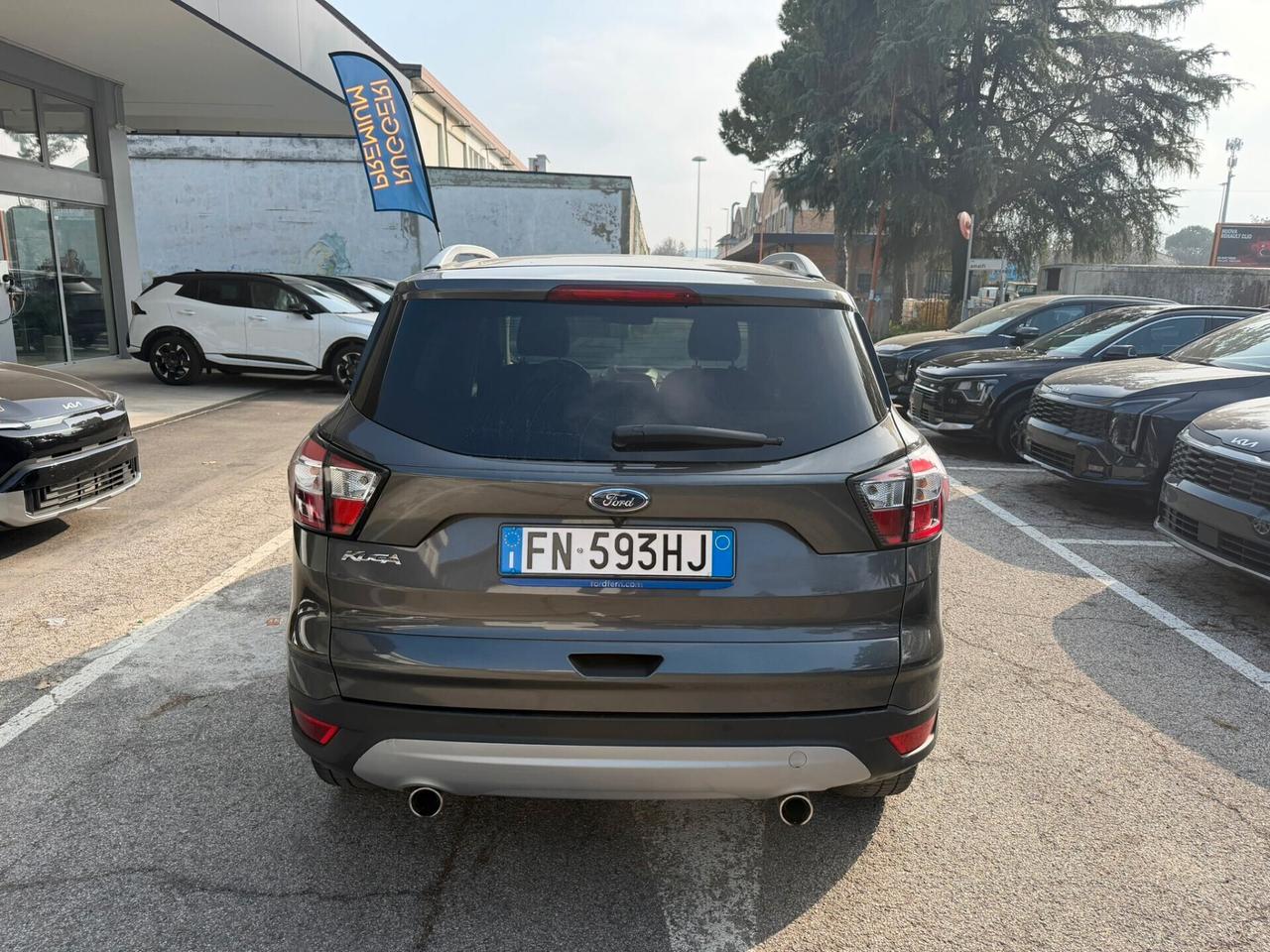 Ford Kuga 1.5 TDCI 120 CV S&S 2WD Powershift Titanium