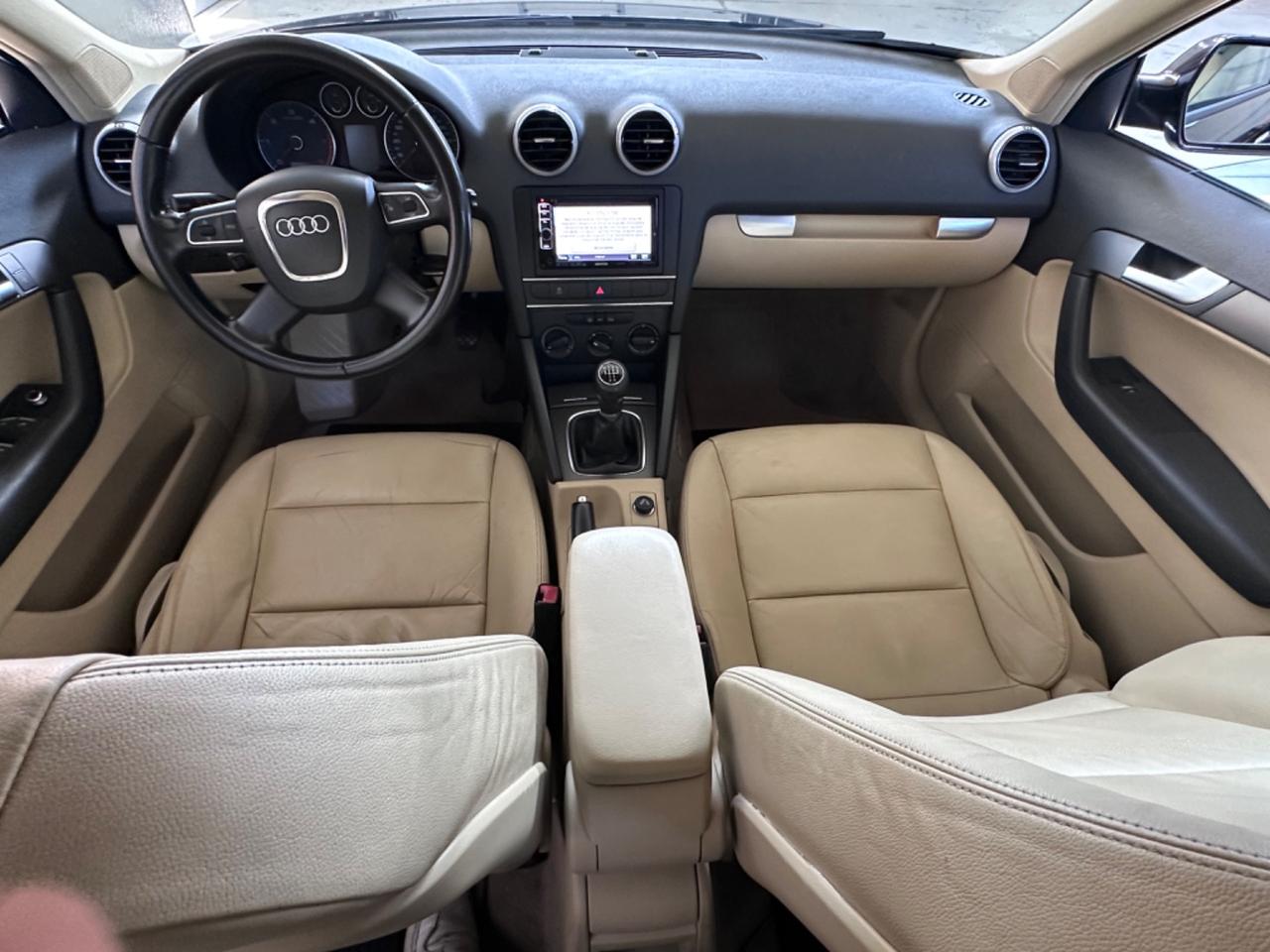 Audi A3 1.6 TDI Young Edition