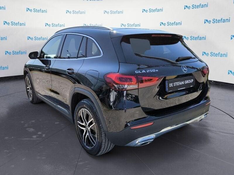 Mercedes-Benz GLA GLA 250 e Plug-in hybrid Automatic Sport Plus