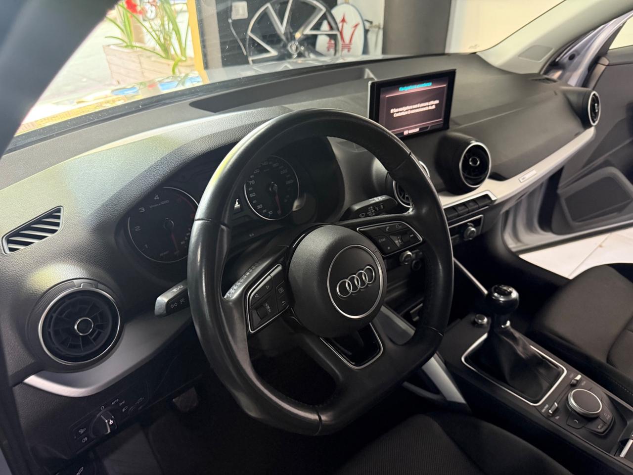 Audi Q2 30 TDI Business Design