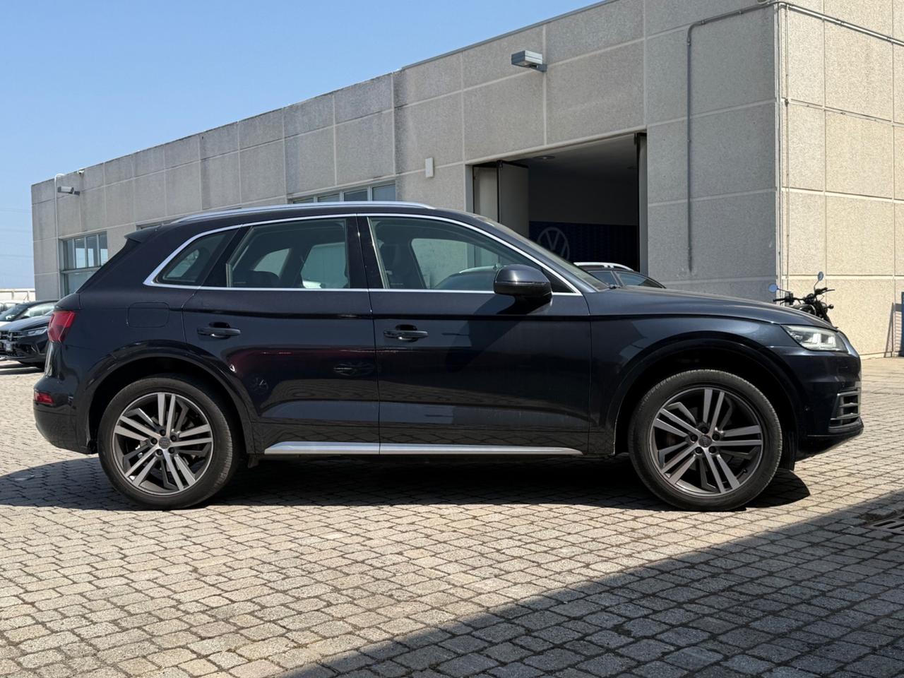 Audi Q5 2.0 TDI quattro S tronic line plus