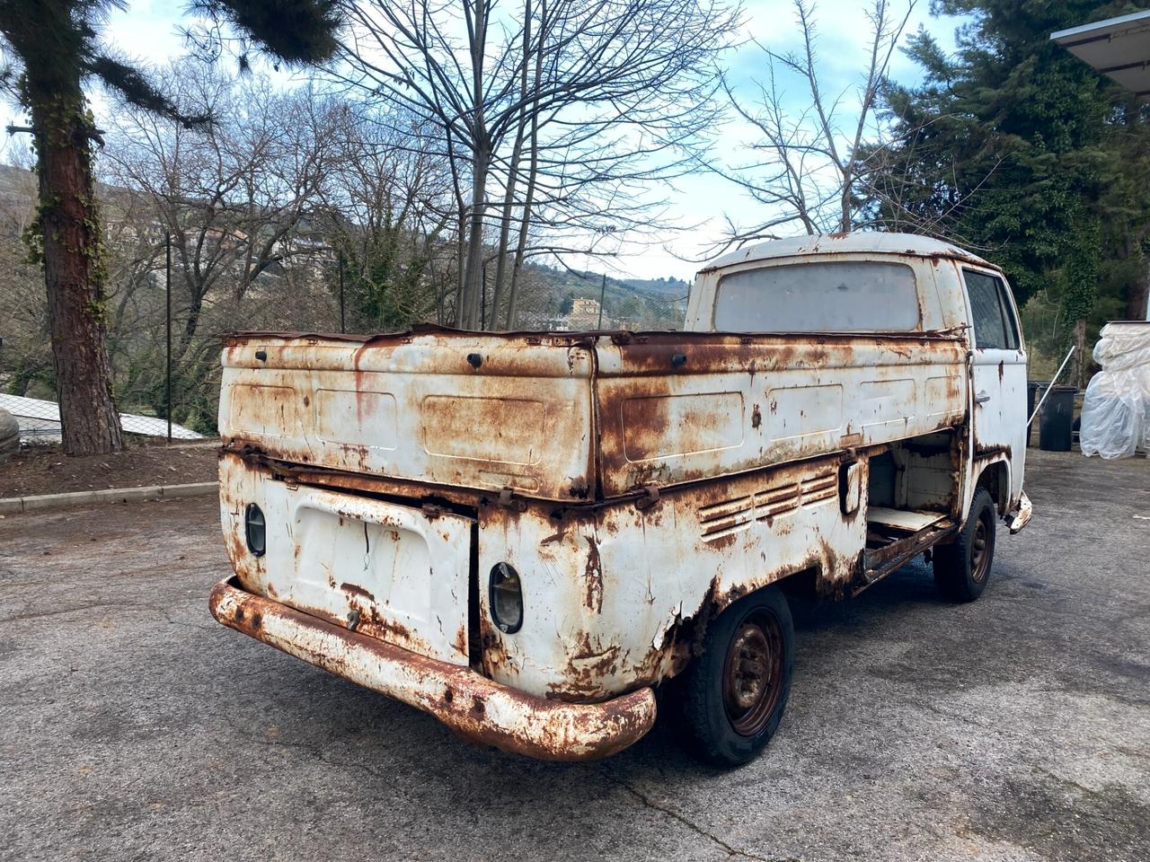 Volkswagen T2 PICK UP