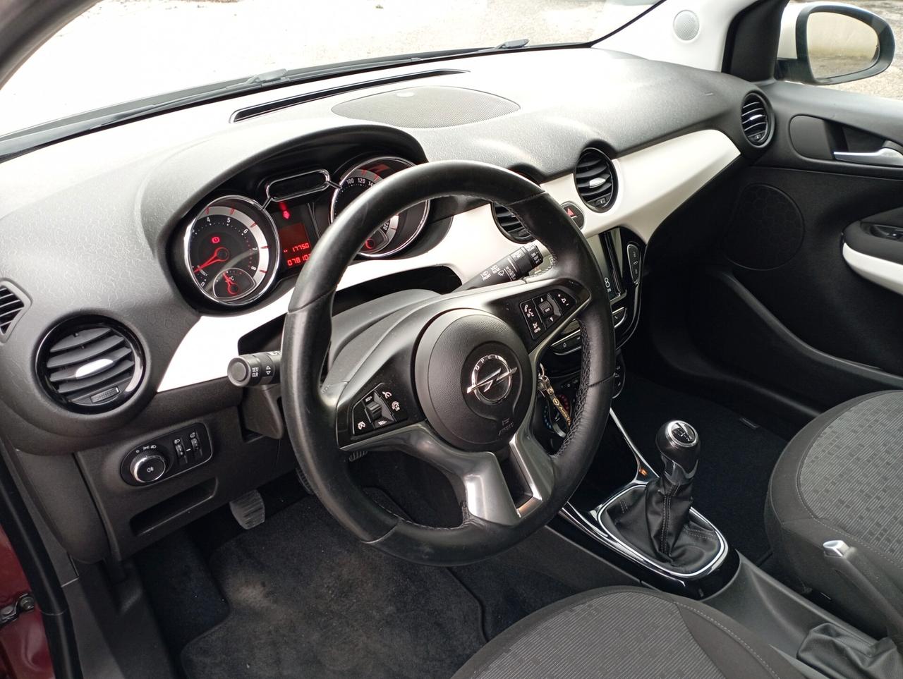 Opel Adam 1.2 70 CV NEOPATENTATI OK