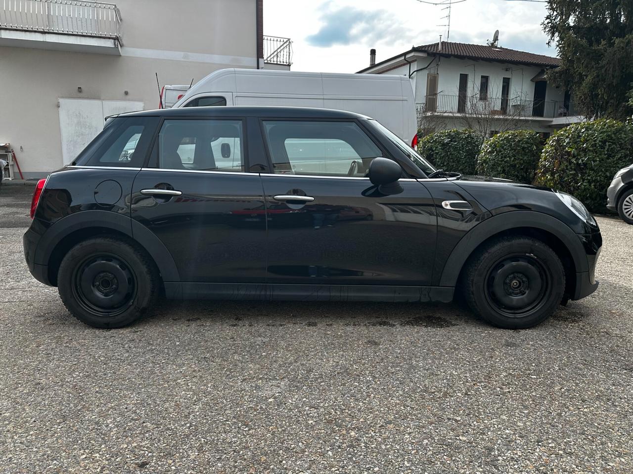 Mini Mini 1.5 One 75 CV 5 porte "NEOPATENTATI"