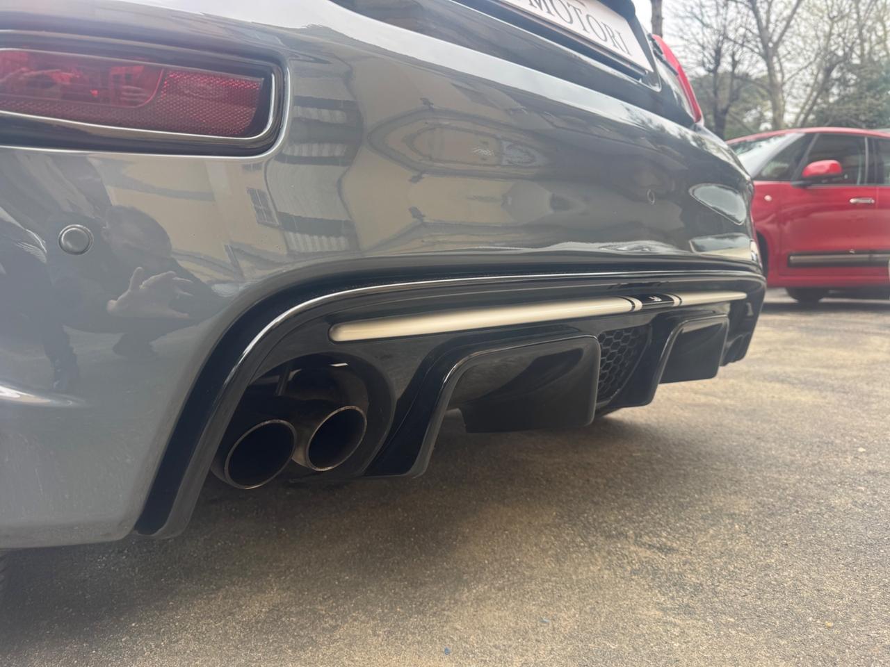 Abarth 595 1.4 Turbo T-Jet 180 CV cabrio