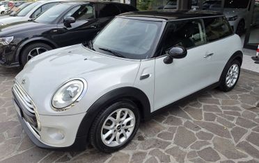 MINI Mini Cooper D LED NAVI HARMAN KARDON PDC