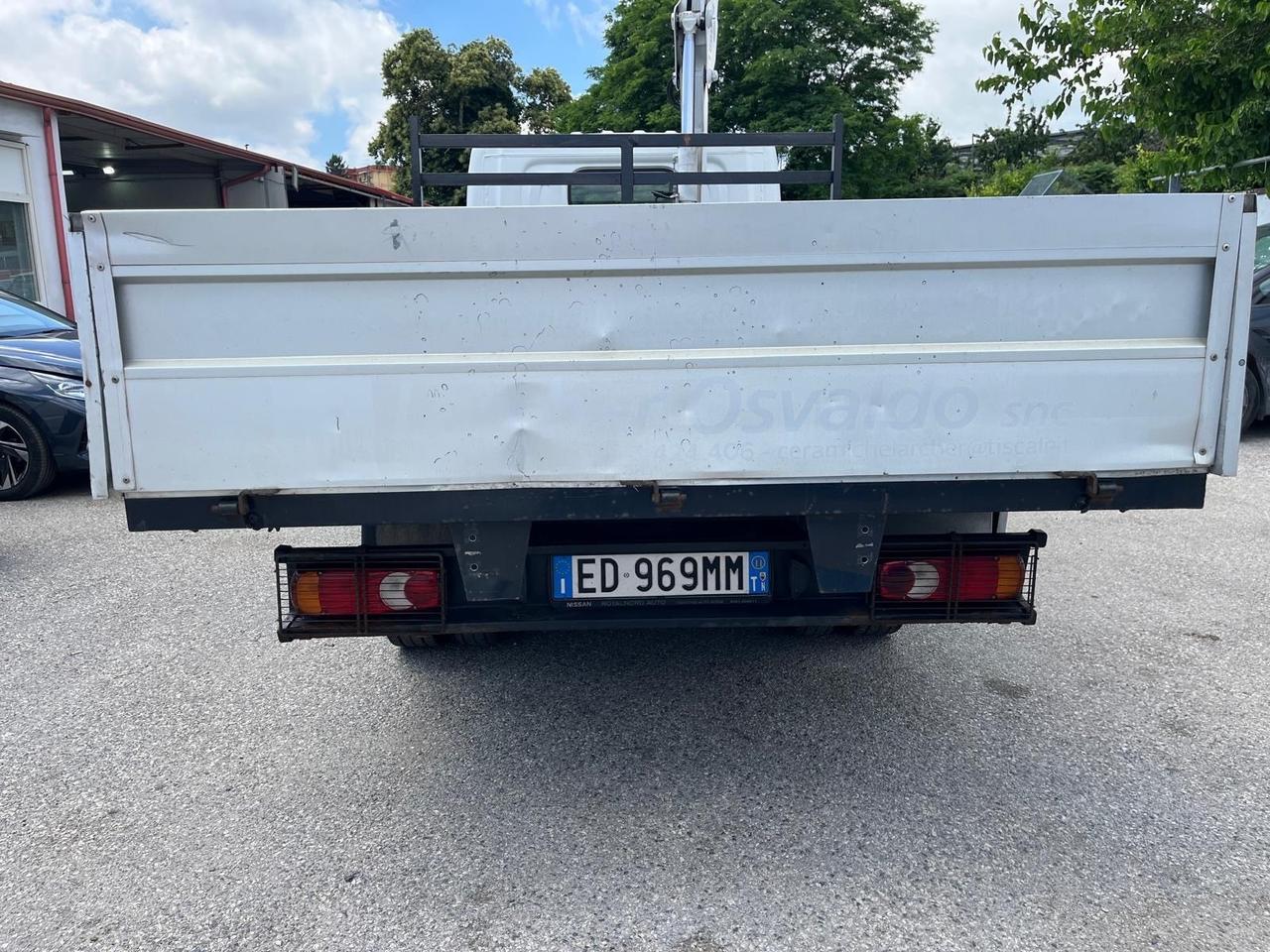 Nissan cabstar NT400 35.13/25 cass/gru-2011