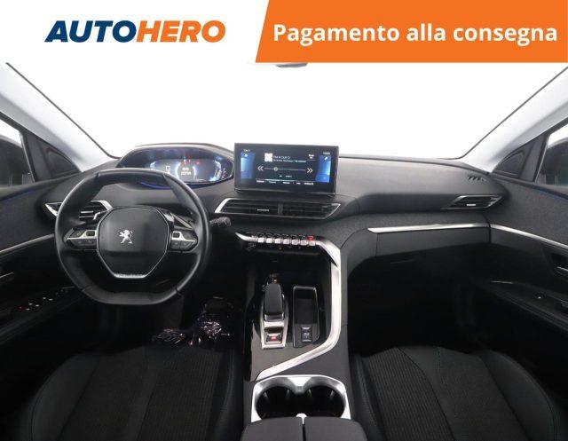 PEUGEOT 3008 Hybrid 225 e-EAT8 Allure Pack