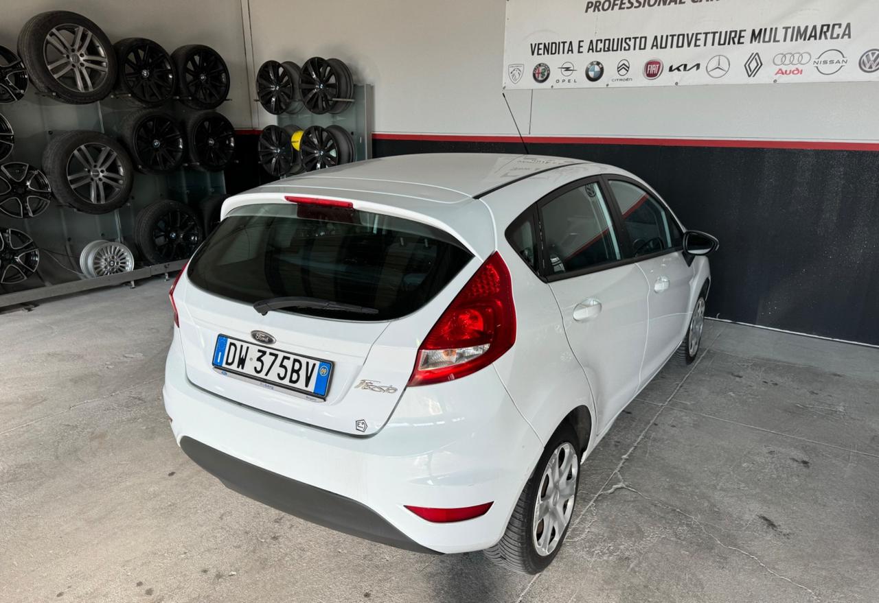 Ford Fiesta 1.2 Benz/GPL 82 CV 5porte Titanium