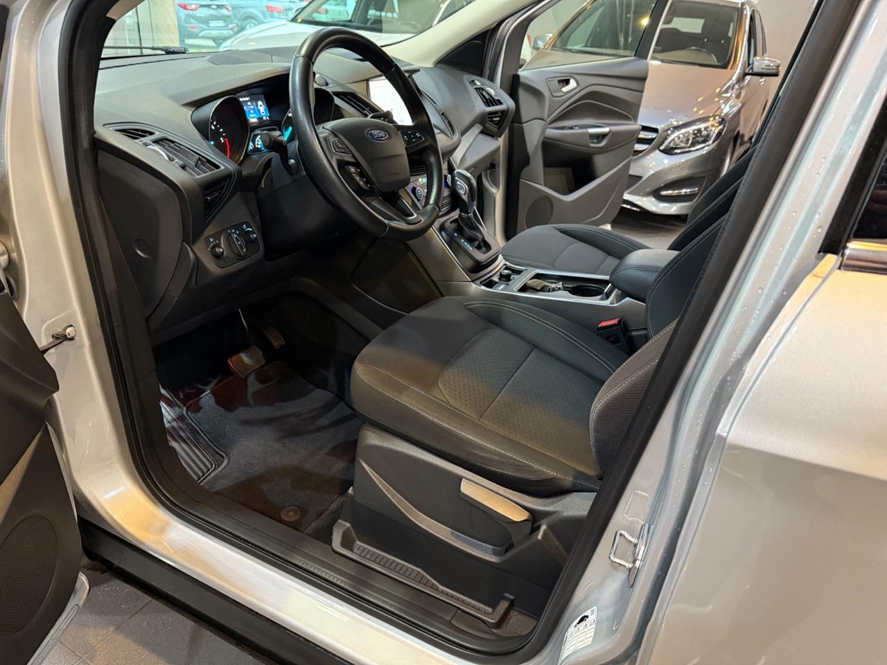 Ford Kuga 2.0 TDCI 120 CV S&S 2WD Business