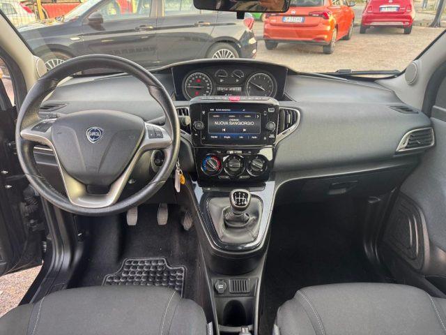 LANCIA Ypsilon 1.0 FireFly 5 porte S&S Hybrid Gold