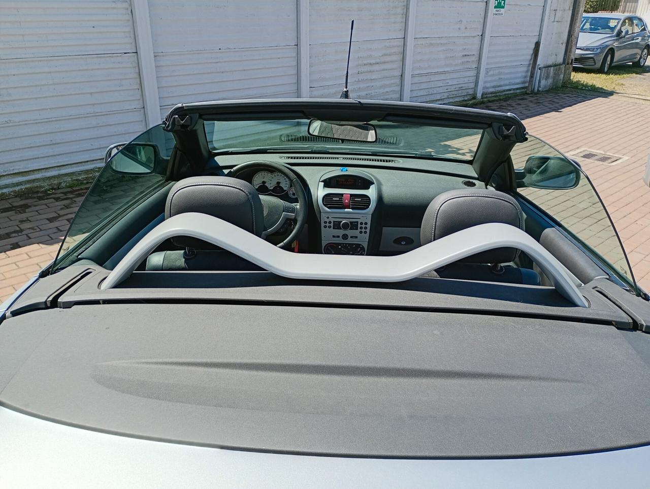 Opel Tigra TwinTop 1.4 16V Sport