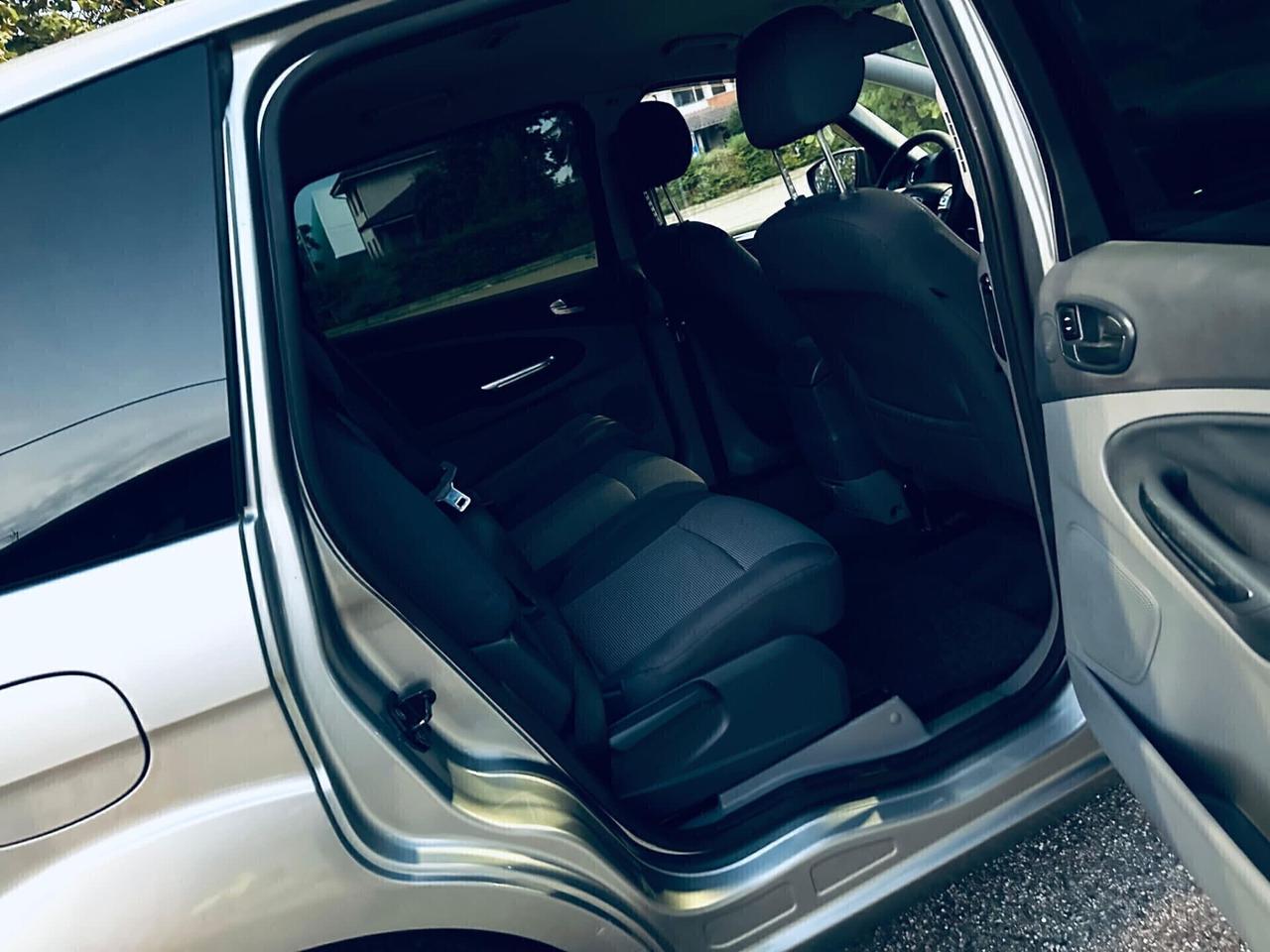 Ford S-Max 2.0 TDCi 140CV Titanium DPF