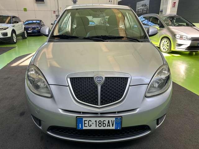 Lancia Ypsilon 1.2 8v 60cv --SOLO 71.700KM--