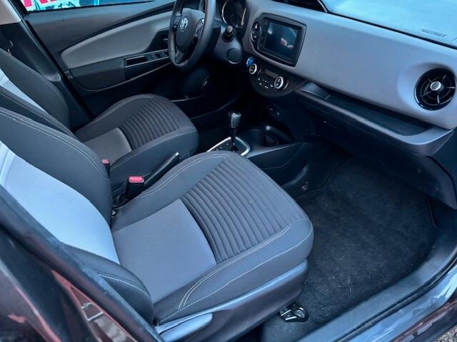 Toyota Yaris 1.5 Hybrid 5 porte Active