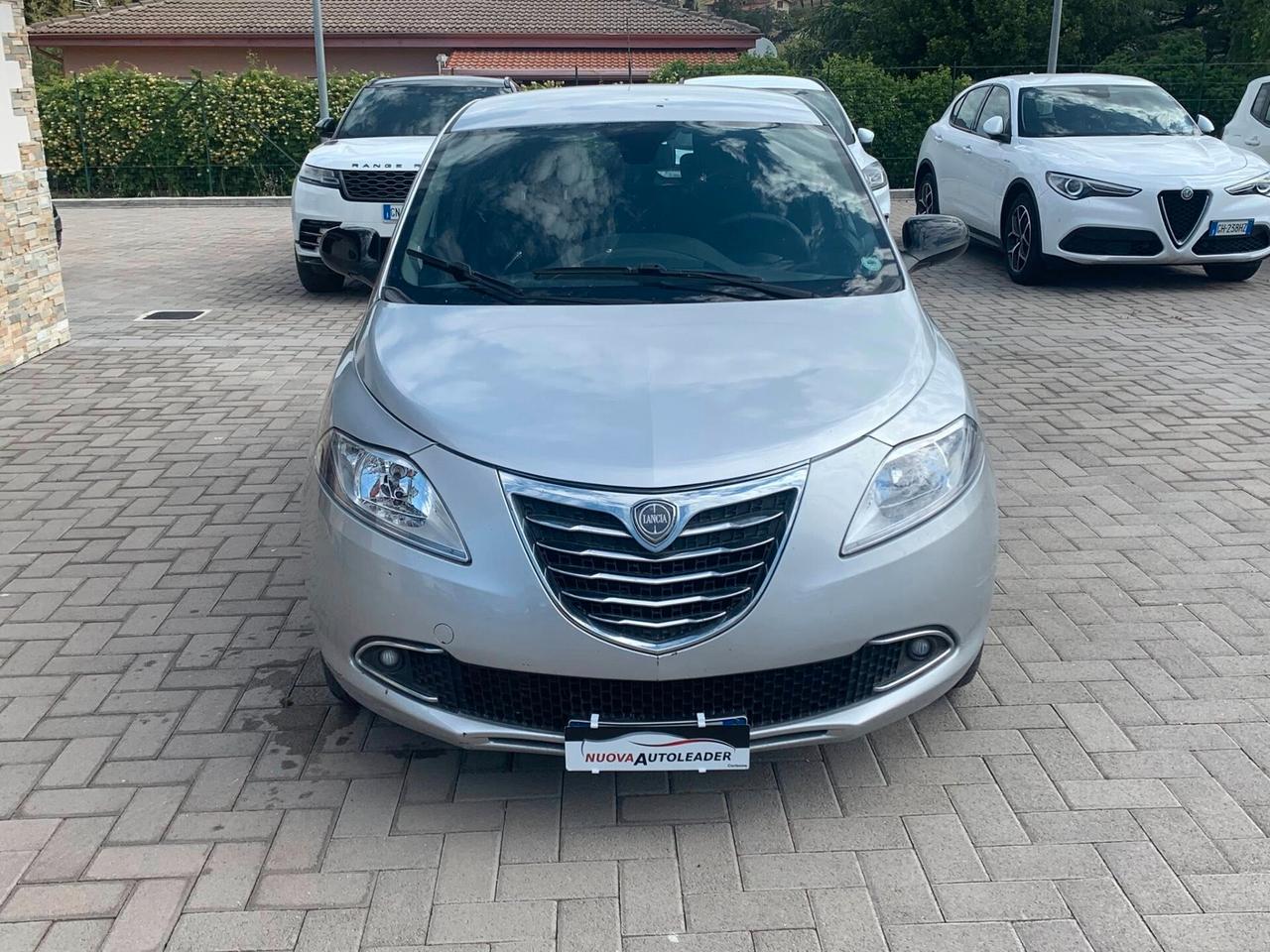 Lancia Ypsilon 1.3 MJT 95 CV Gold 2015
