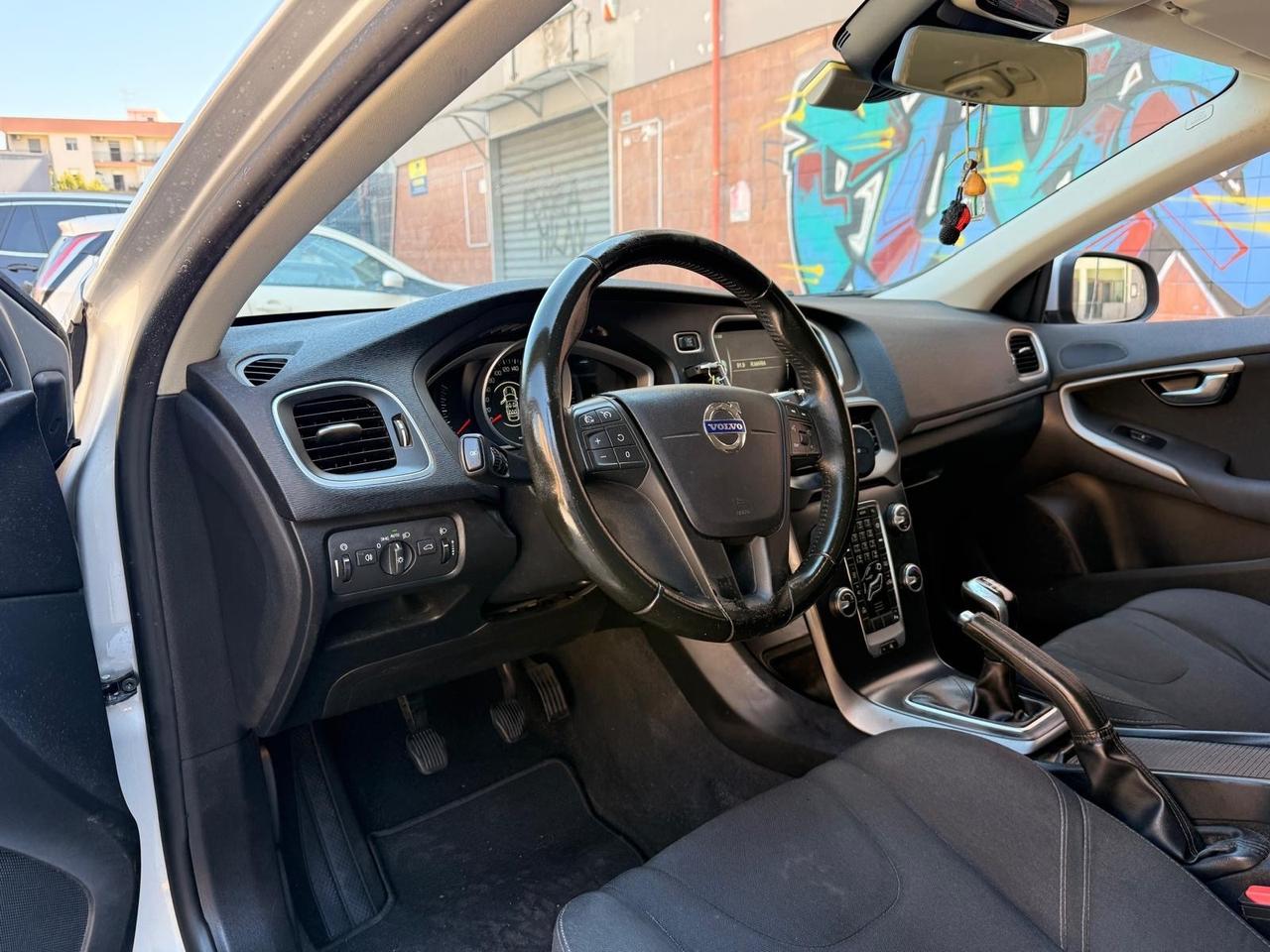 2017 Volvo V40 2.0d 120cv Super Full Perfetta