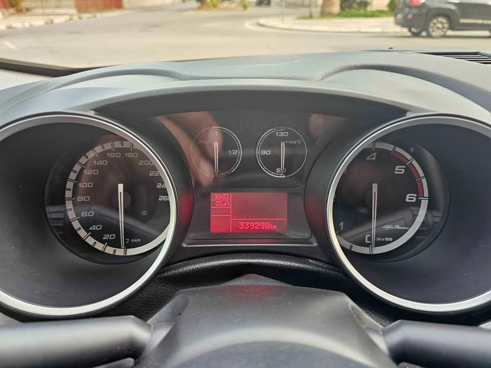 Alfa Romeo Giulietta 2.0 JTDm-2 140 CV Distinctive