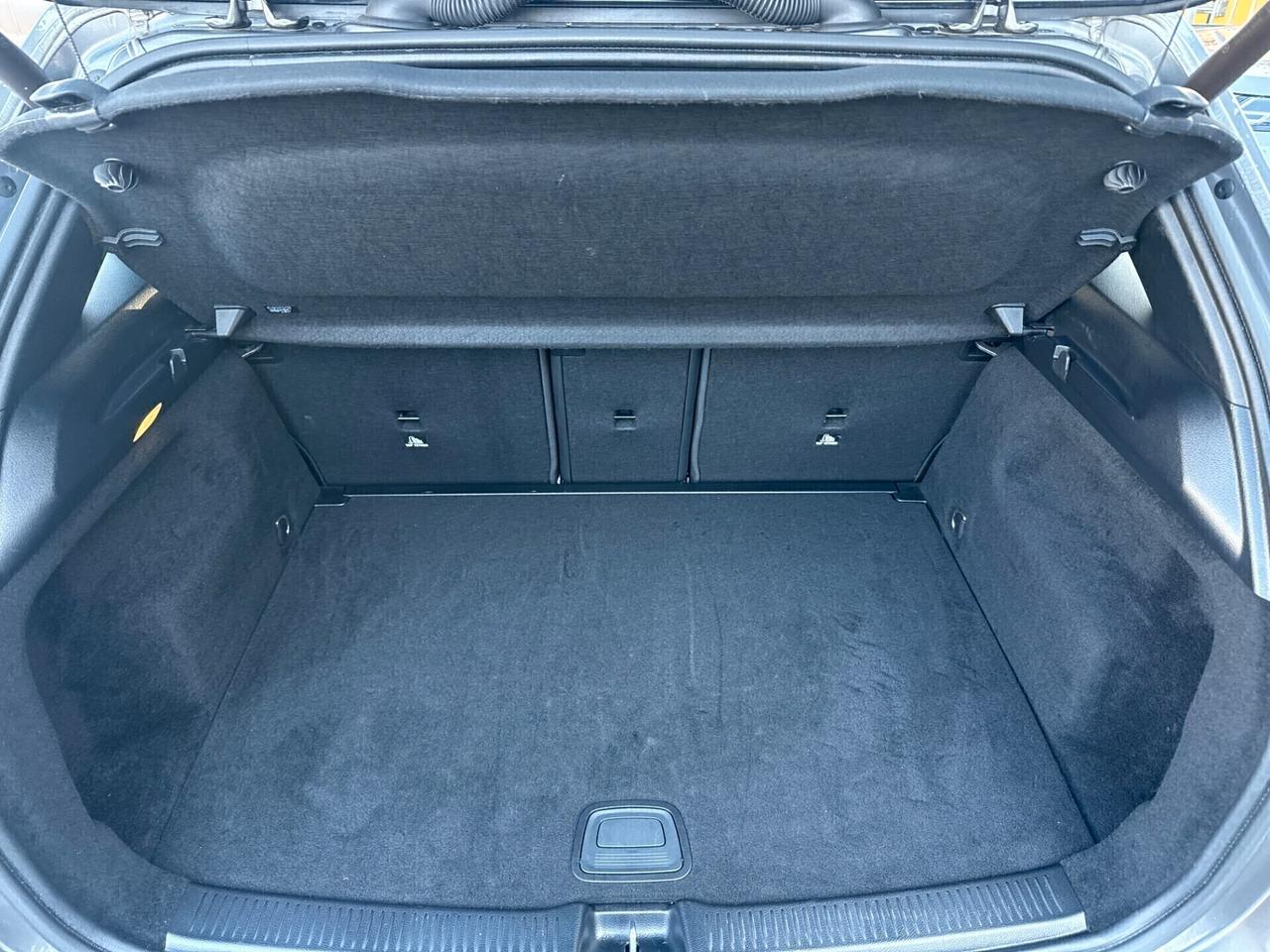 Mercedes-Benz B 180 AMG Line Premium Plus KM CERTIFICATI
