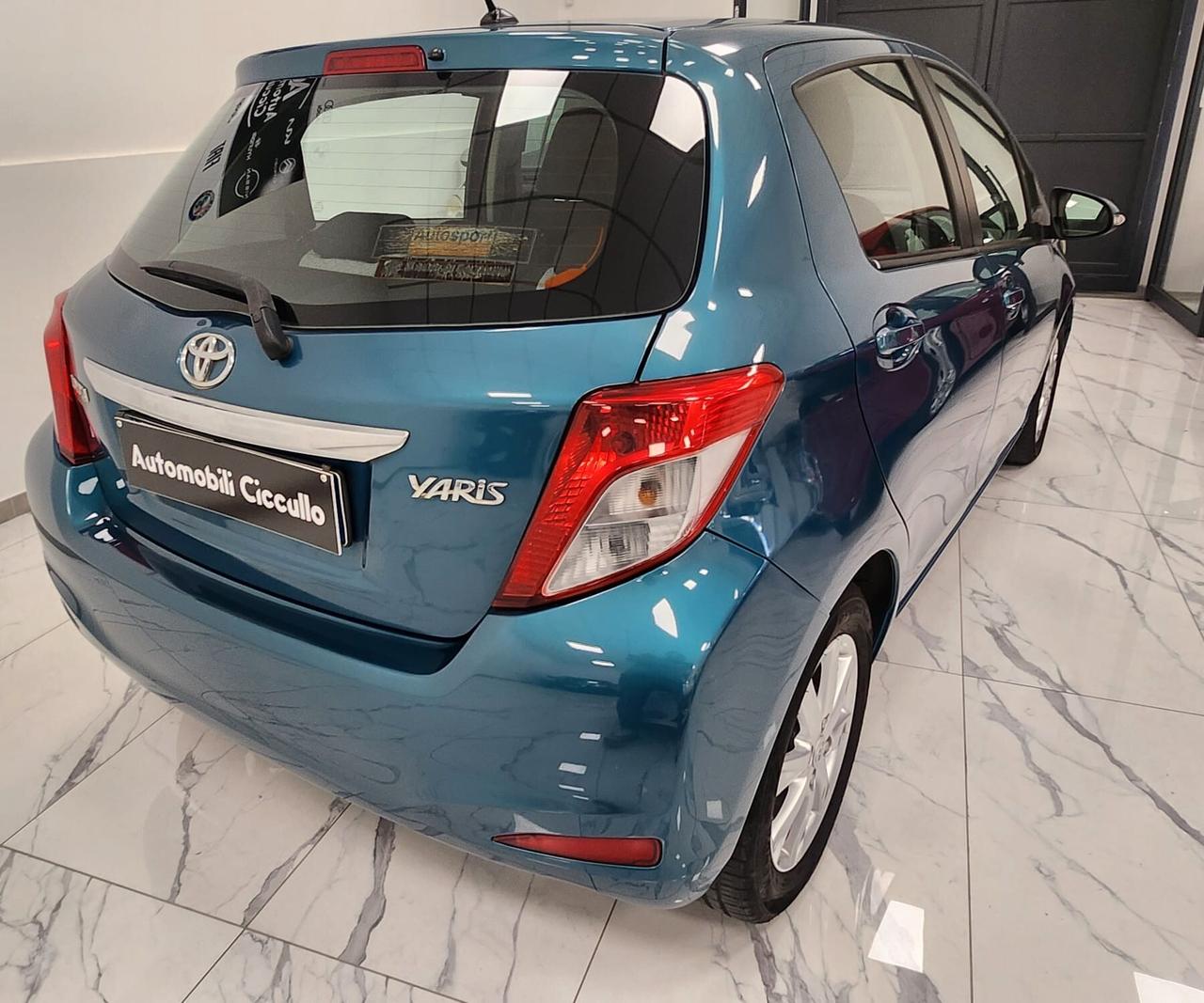 Toyota Yaris 1.3 5 porte Lounge