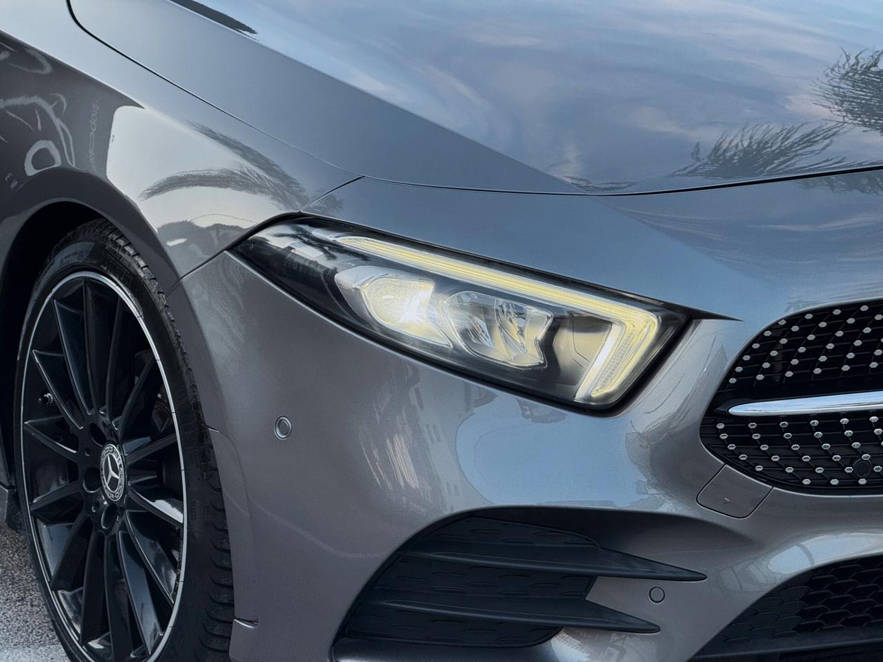 Mercedes-Benz A 180 d Premium AMG TETTO PACK LUCI