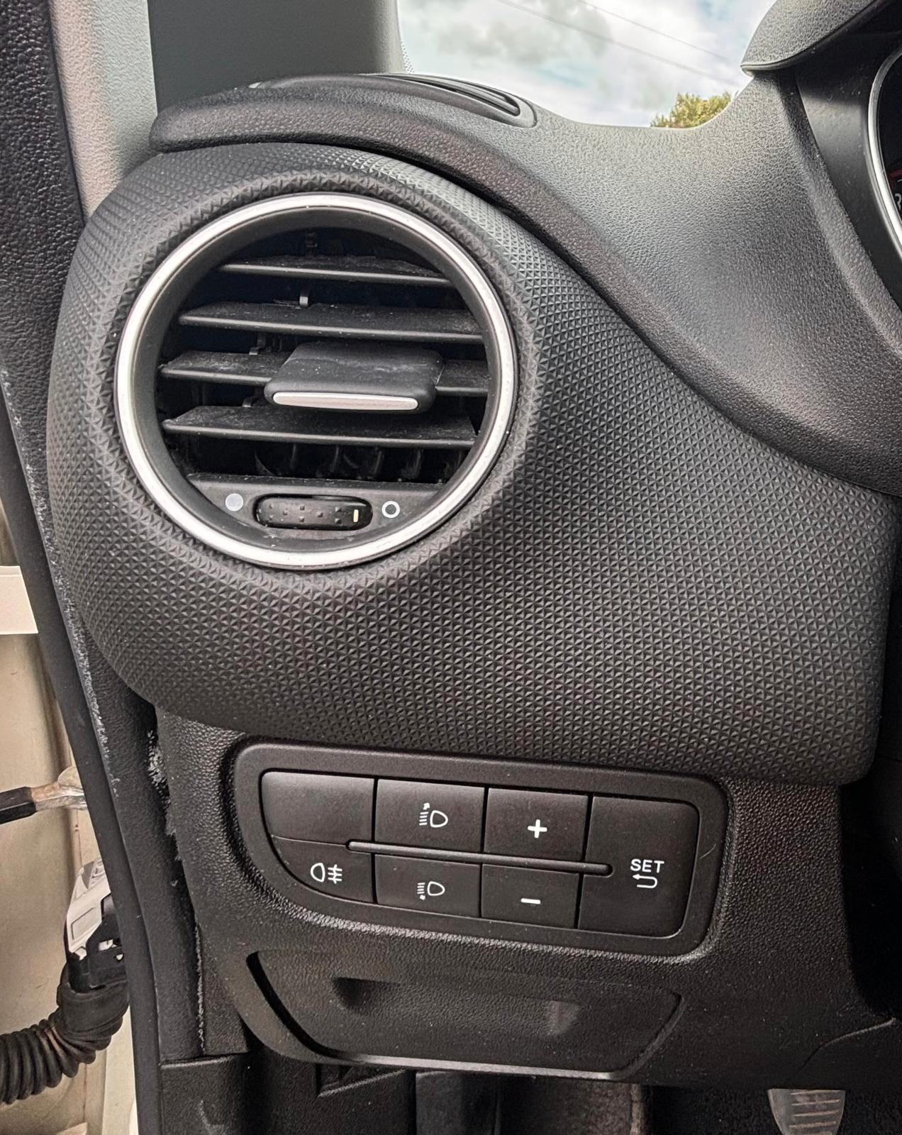 Fiat Punto 1.3 MJT II 75 CV 5 porte Lounge