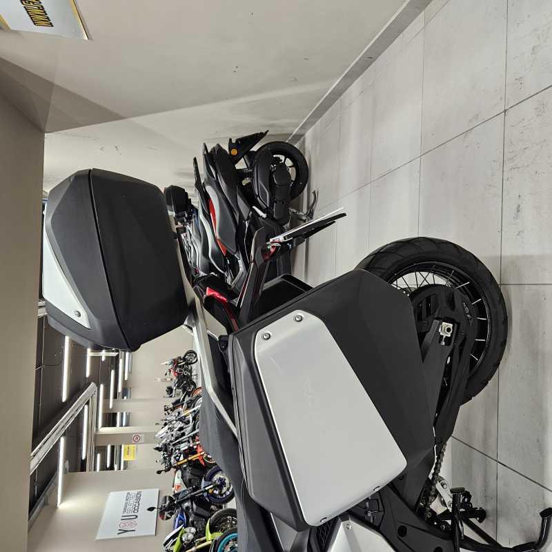 Honda X-ADV 750 DCT Adventure - 2023