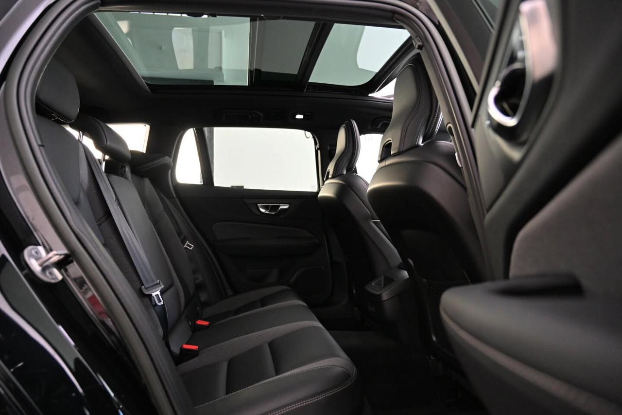Volvo V60 B4 (d) automatico Plus Bright