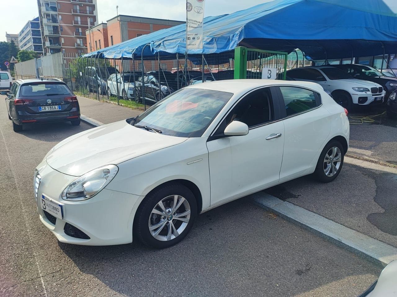 Alfa Romeo Giulietta 1.6 JTDm-2 105 CV Distinctive