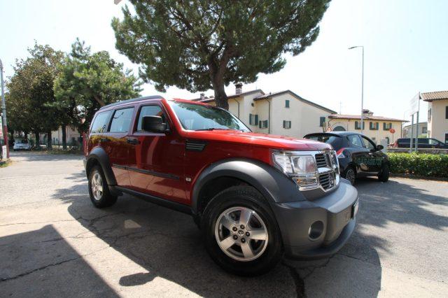 DODGE Nitro 2.8 CRD DPF 4WD GANCIOTRAINO