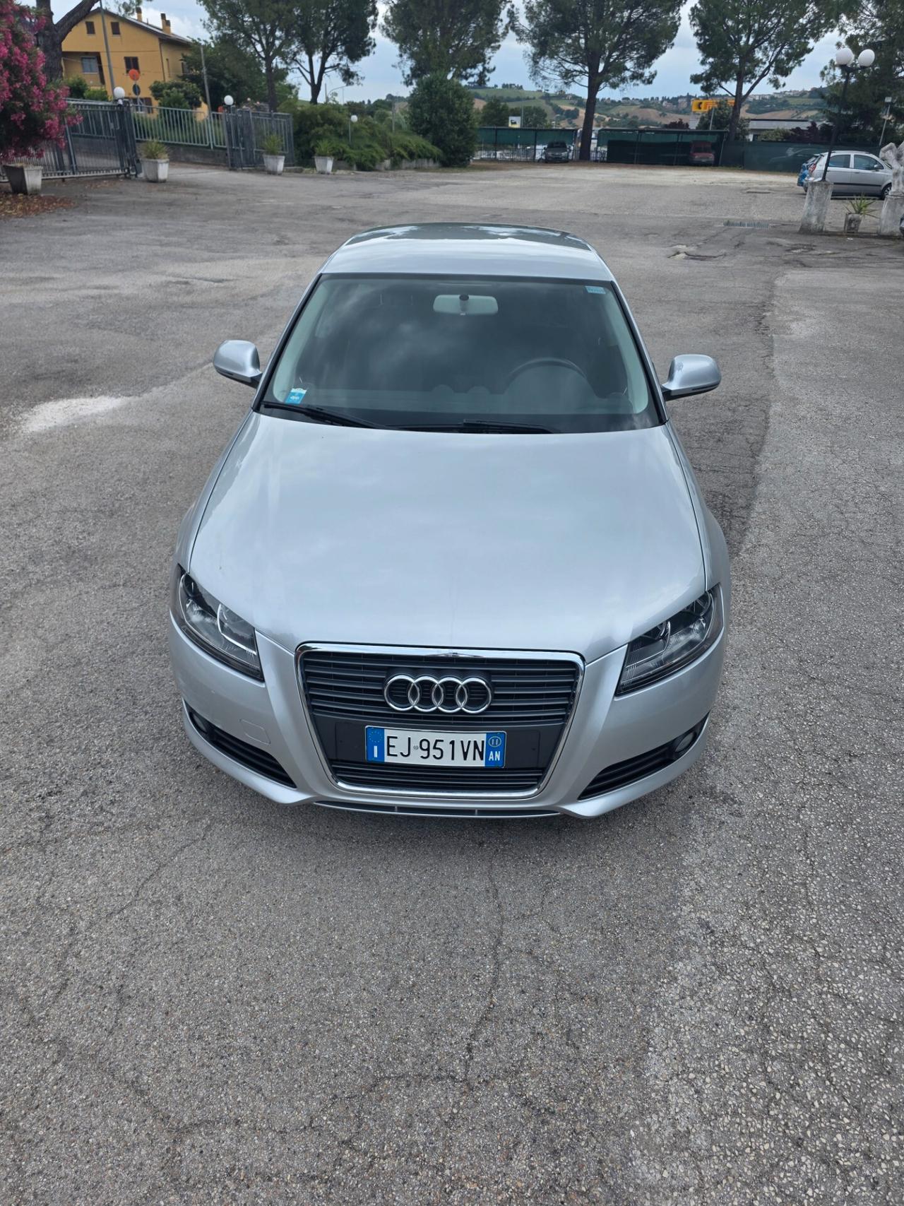 Audi A3 Neo patentati 74000" km
