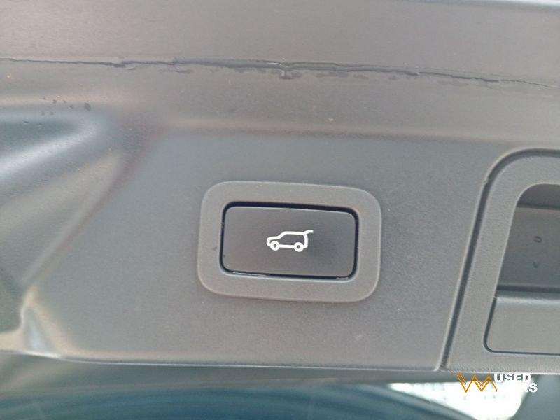 Land Rover Range Rover Velar 3.0D l6 300 CV R-Dynamic SE