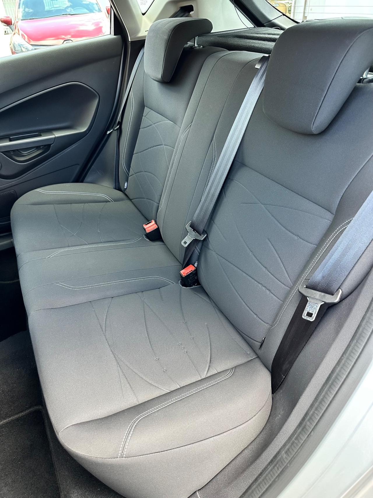 Ford Fiesta 1.0Bz 80CV 5P Titanium - Neopatentati