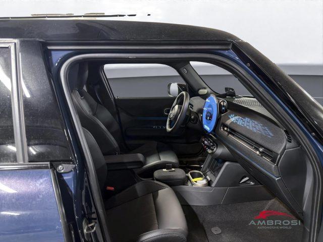 MINI Cooper 5 porte C Favoured M