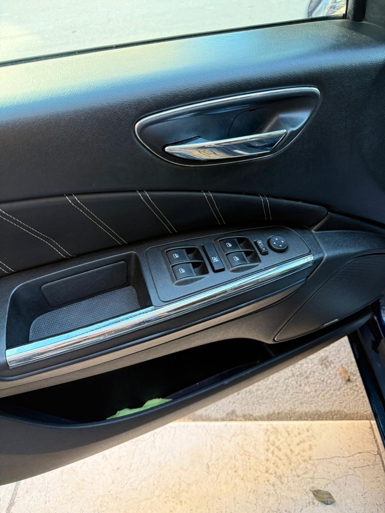 Lancia Delta 1.6 MJT DPF Platino