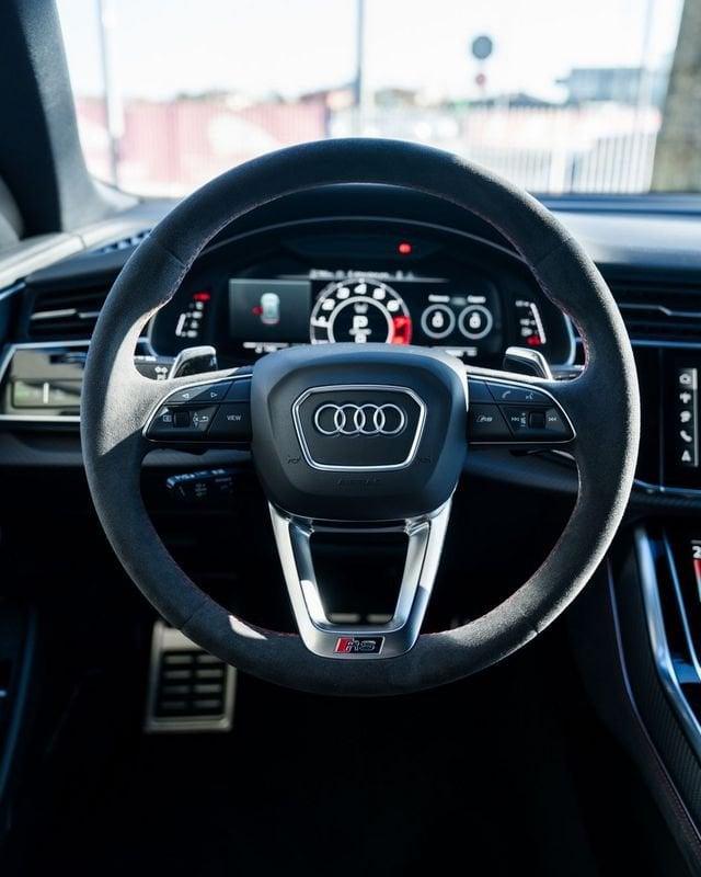 Audi Q8 RS Q8 TFSI 4.0 V8 quattro tiptronic 600 CV