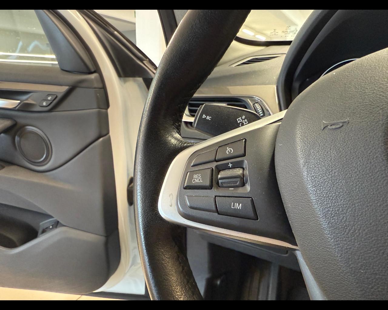 BMW X1 (F48) - X1 sDrive18d xLine